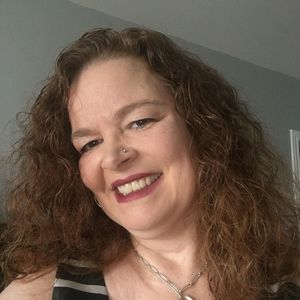 Meet your Posher, Marie-josee